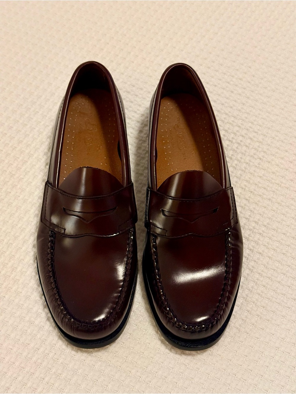 G.H. Bass Weejuns Burgundy Leather Penny Loafers Men’s 8D Oxblood